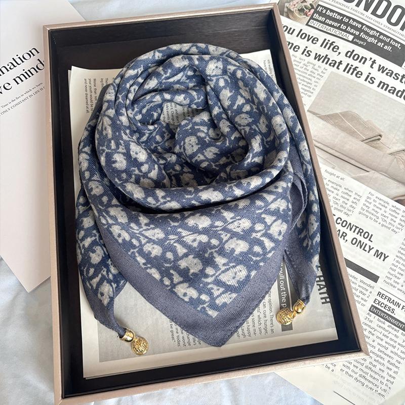 1PC Neck Scarf Versatile Painted Pattern Gift Silk Scarf High-End Magnetic Closure Elegant Accessories French Style Multi-Color