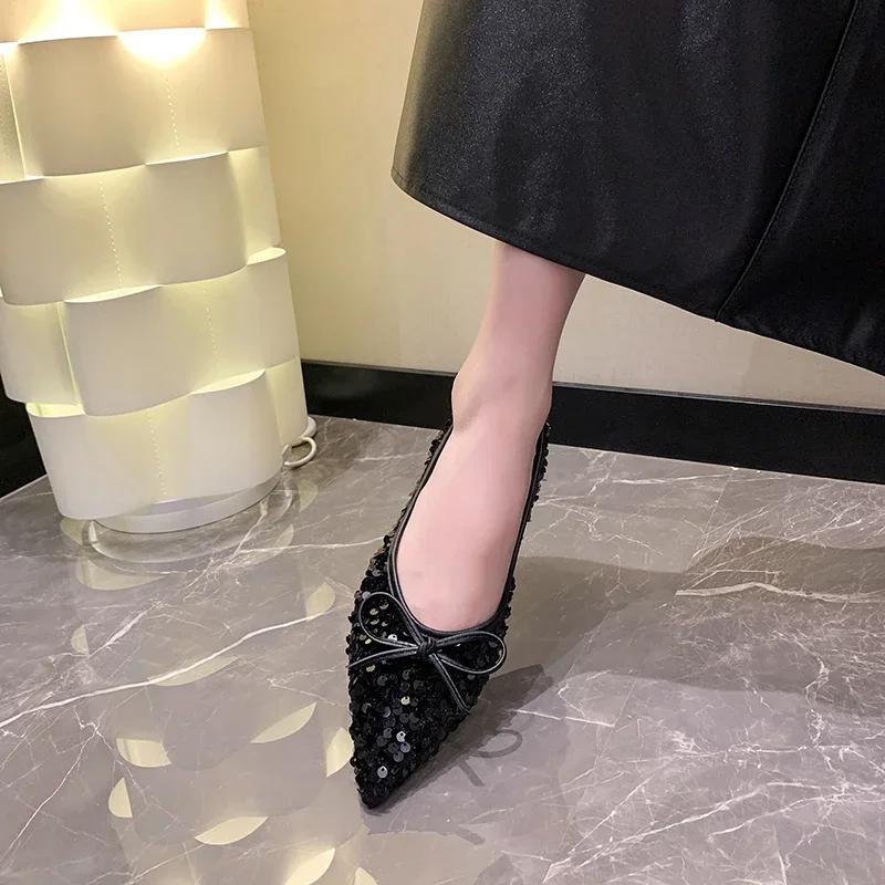 Women's Sexy Pointed Shoes 2025 Summer New Black Sequin Fashion Temperament Dress Bow Flat Shoes Comfortable Women's Shoes