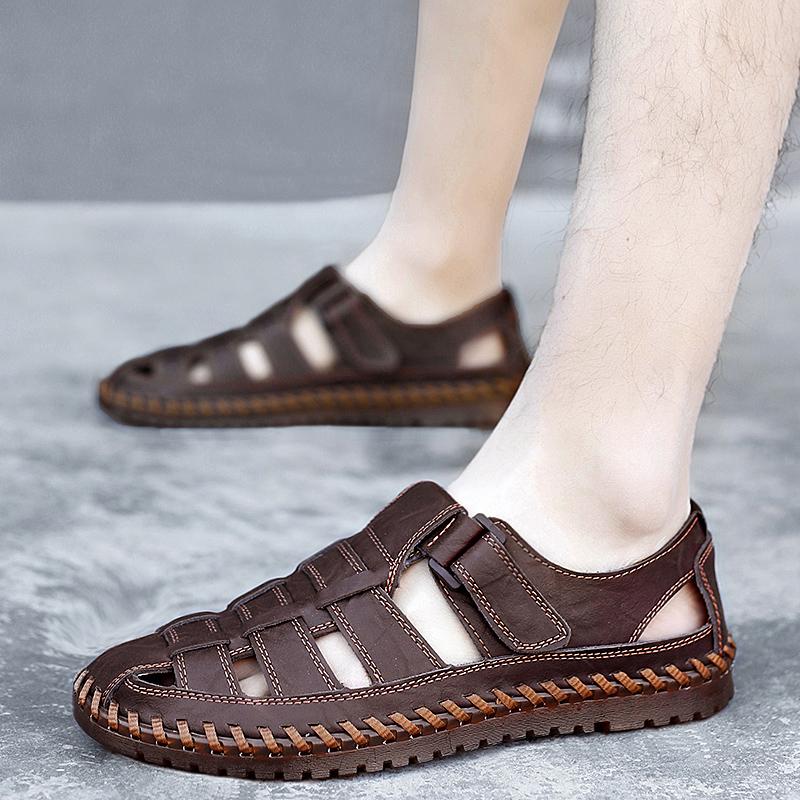 Sandale Clasice de Vară pentru Bărbați Piele Exterior Vară Făcute Manual Papuci pentru Bărbați Plajă Respirabili Adidași Noi pentru Bărbați Pantofi Casual