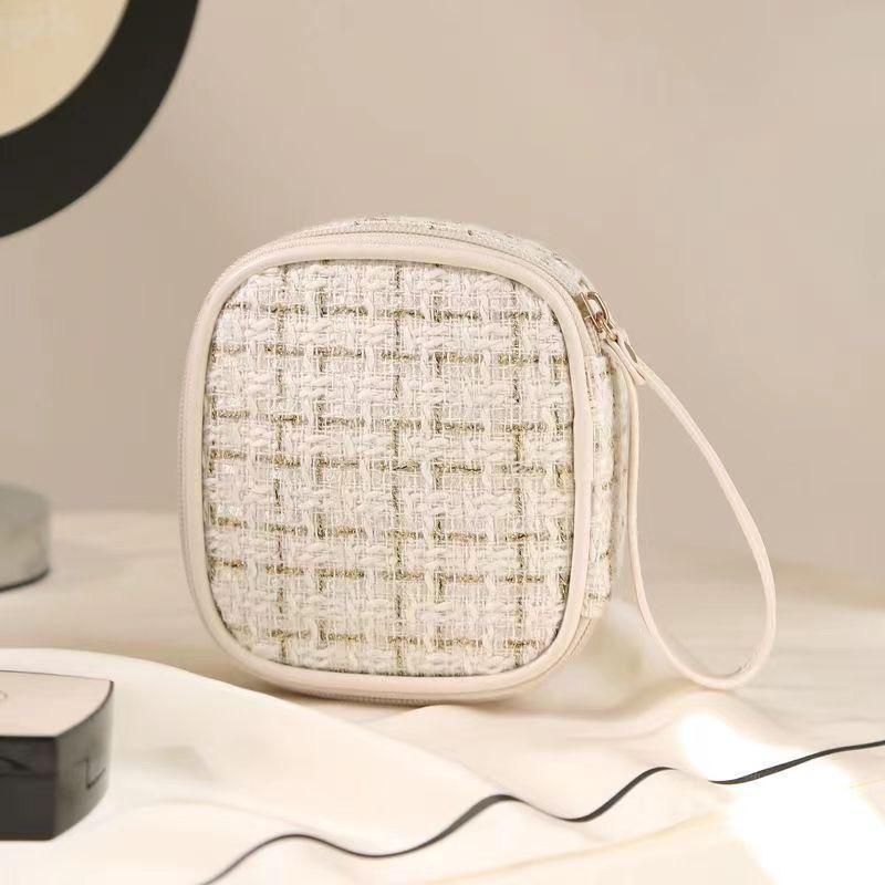 Xiangfeng Compact Cosmetic & Storage Bag: Maternity Towel Holder, Lipstick & Cable Organizer, Mini Bag, Earphone Case