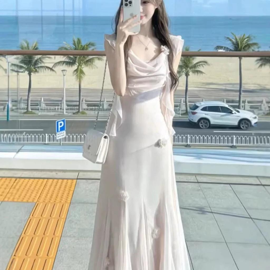 Gentle Temperament Super Fairy Swing Collar Suspender Dress Summer New Elegant and Beautiful Waist Medium and Long Dress Women