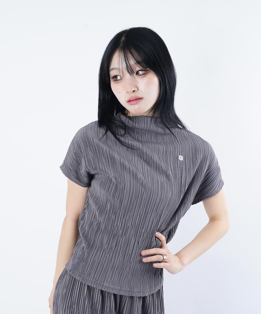 STARRYEYED Daily Pleated Cap Sleeve Blouse Top (Charcoal)