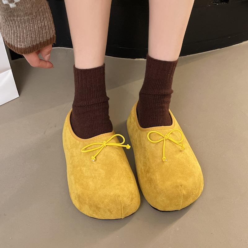 

Fashion Internet Celebrity Retro Baotou Semi-slippers Women Will Wear Flat and Soft-soled Lazy Casual Single Shoes in The Summer of 2025 40
