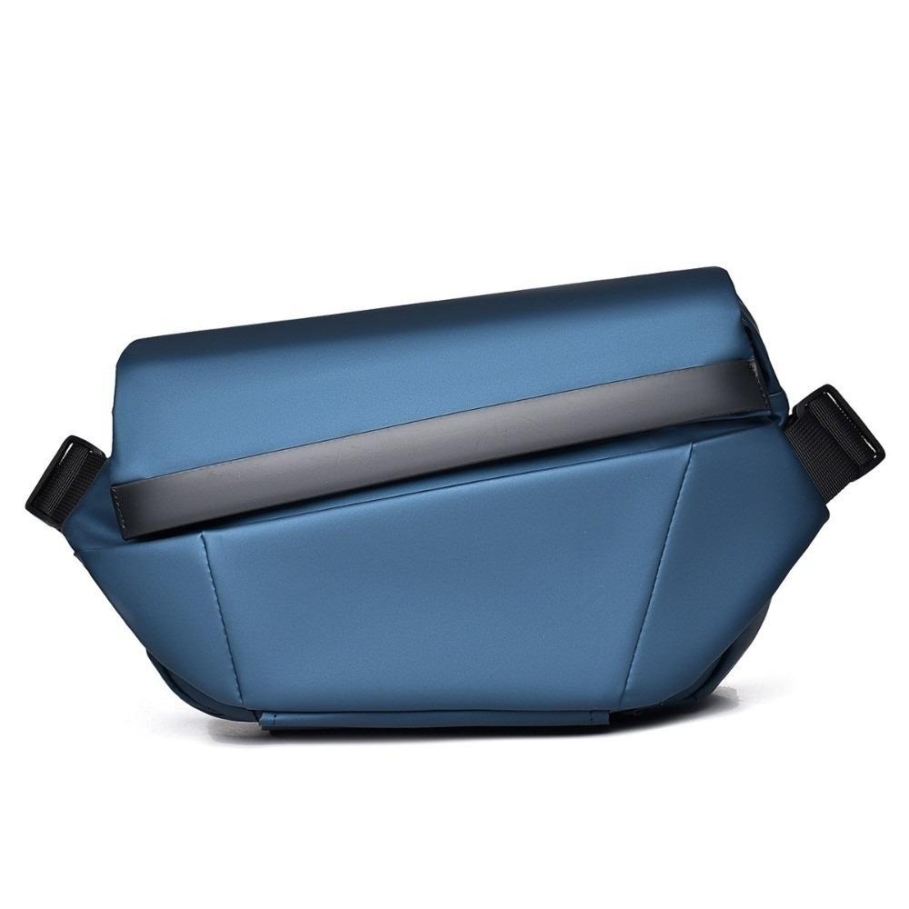 Large Capacity Oxford Cloth Bag Korean Crossbody Bag Zipper Men Chest Bag  Travel