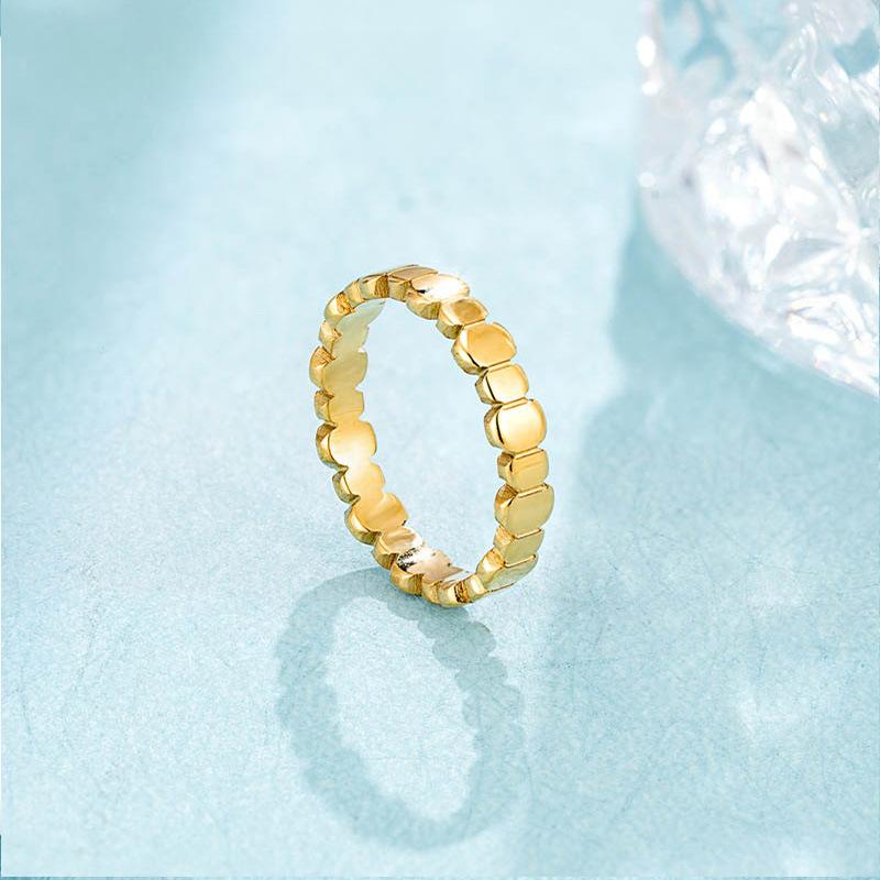 Small Sugar Cube Splicing Ring Women's Niche High-end Non-fading Ring, Titanium Steel Electroplated Jewelry