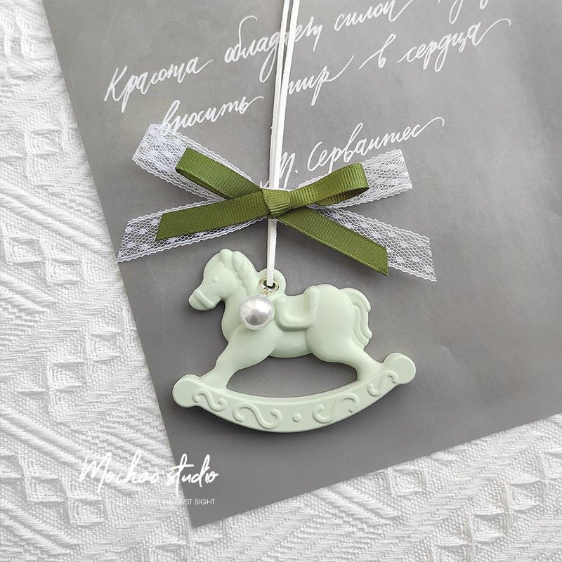 Fantasy Small Wooden Horse Couple Fragrance Automobile Hanging Ornament