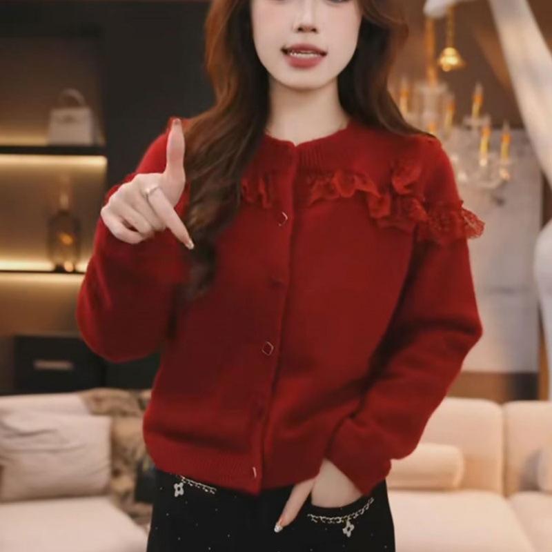 Stylish Lace Patchwork Sweater: 2025 Autumn/Winter Women's Knitted Cardigan