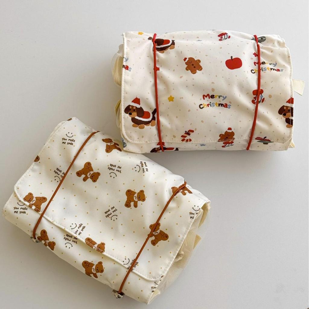 Adorable Bear Cosmetic Travel Bag: Compact, Large-Capacity, and Foldable for Students