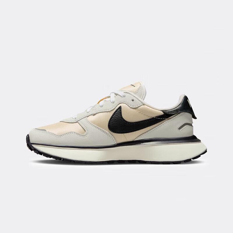Nike Women s Waffle Casual Athletic Shoes 38