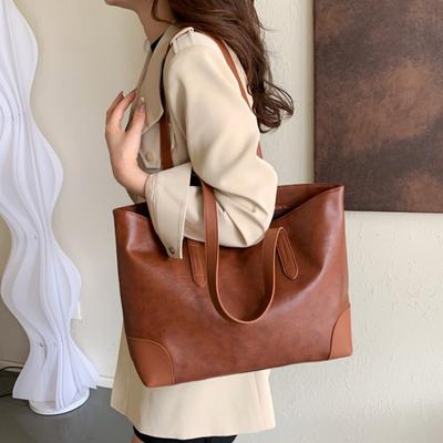 Retro Large Capacity Soft Leather Tote Bag   New Versatile Commuting One Shoulder Underarm Mommy Bag