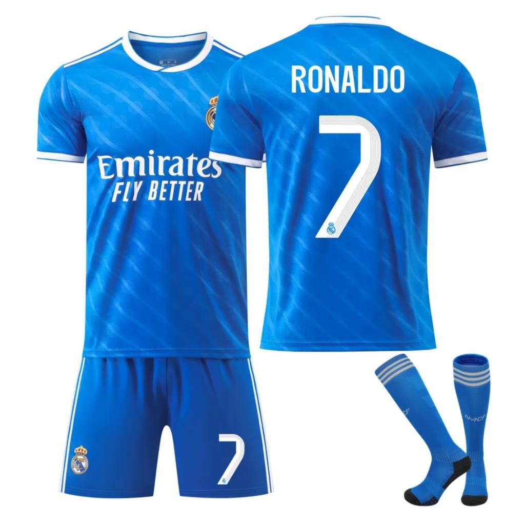 ANUTETOUNI Børne Real Madrid Ronaldo 7 Fodbold Sæt - Indeholder Trøje, Shorts, Strømper, Bold, Pandebånd, Skinnebenskinner, Blå og Hvid, Størrelse 120-130 cm