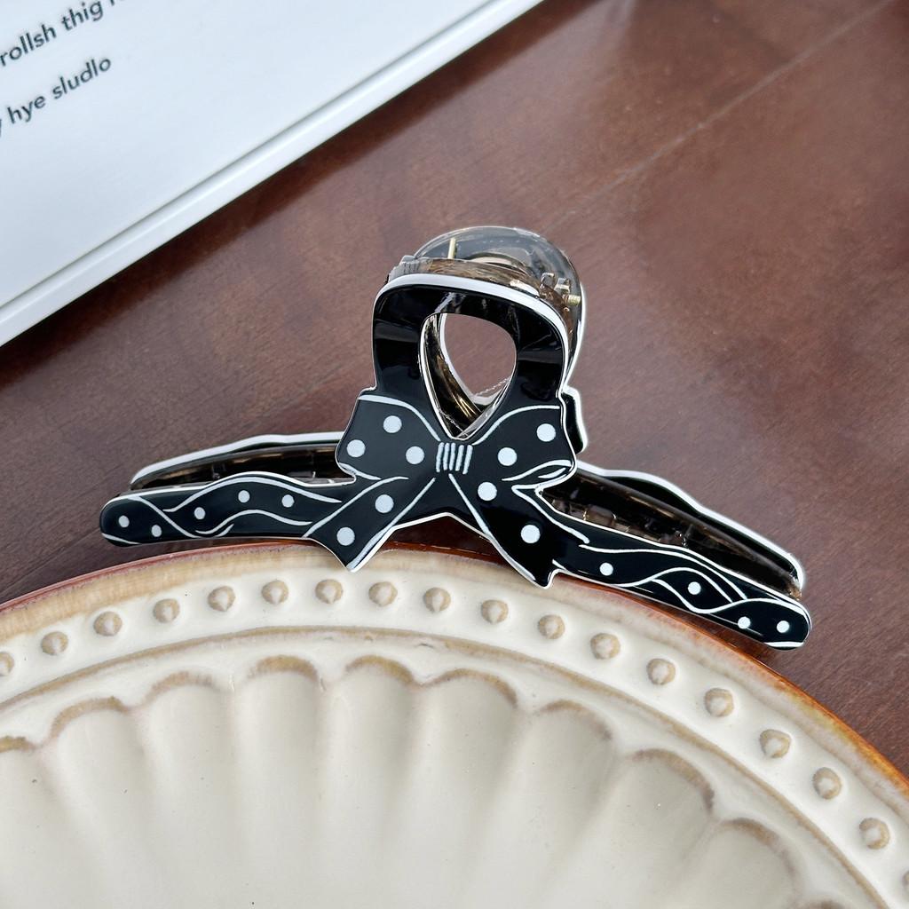 Elegant Hair Claw Clip In Polka Dot Design With Charming Bow For Daily Use