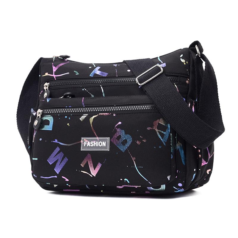 Vícevrstvý tisk Dámská taška přes rameno Módní taška Messenger Voděodolná nylonová taška Oxford Crossbody Kabelky Kabelky Velké tašky
