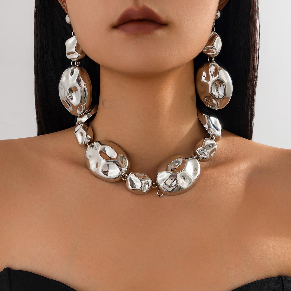 

Salircon Богемный Винтажный Медный Цвет Овальный Металлический Кулон Ожерелье Браслет Набор Женский Классический Чокер на Черной Веревочной Цепочке Циркон