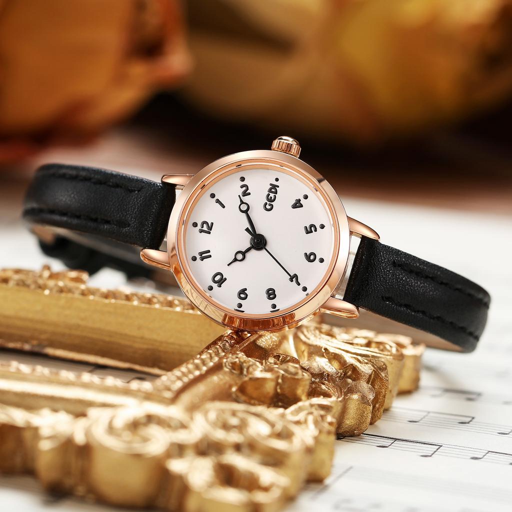 Light Luxury Simple Small Plate Watch Women'S Retro High-End Business Belt Waterproof Quartz Watch