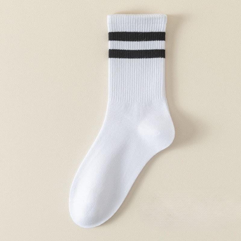 Ladies Spring and Autumn Solid Color Parallel Bar Stripe Deodorizing Boneless Sport Tube Cotton Socks