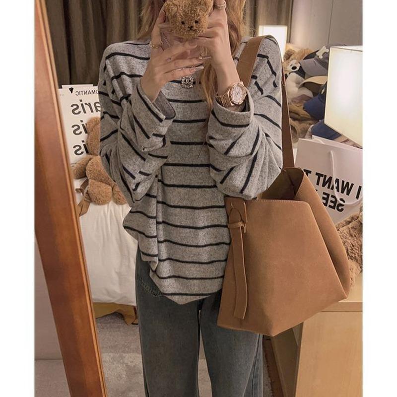 Casual Striped T-Shirt Women Long Sleeve Loose Fit Blouse Autumn Winter Basic Korean Long Sleeve Top Spring O Neck Simple Basic Tee Shirts