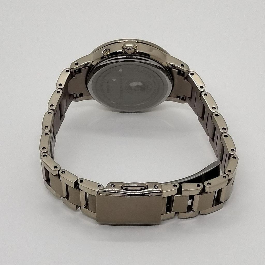 Used [Good Condition] CITIZEN xC Cross Sea EC1144-51C Ladies with box and paper