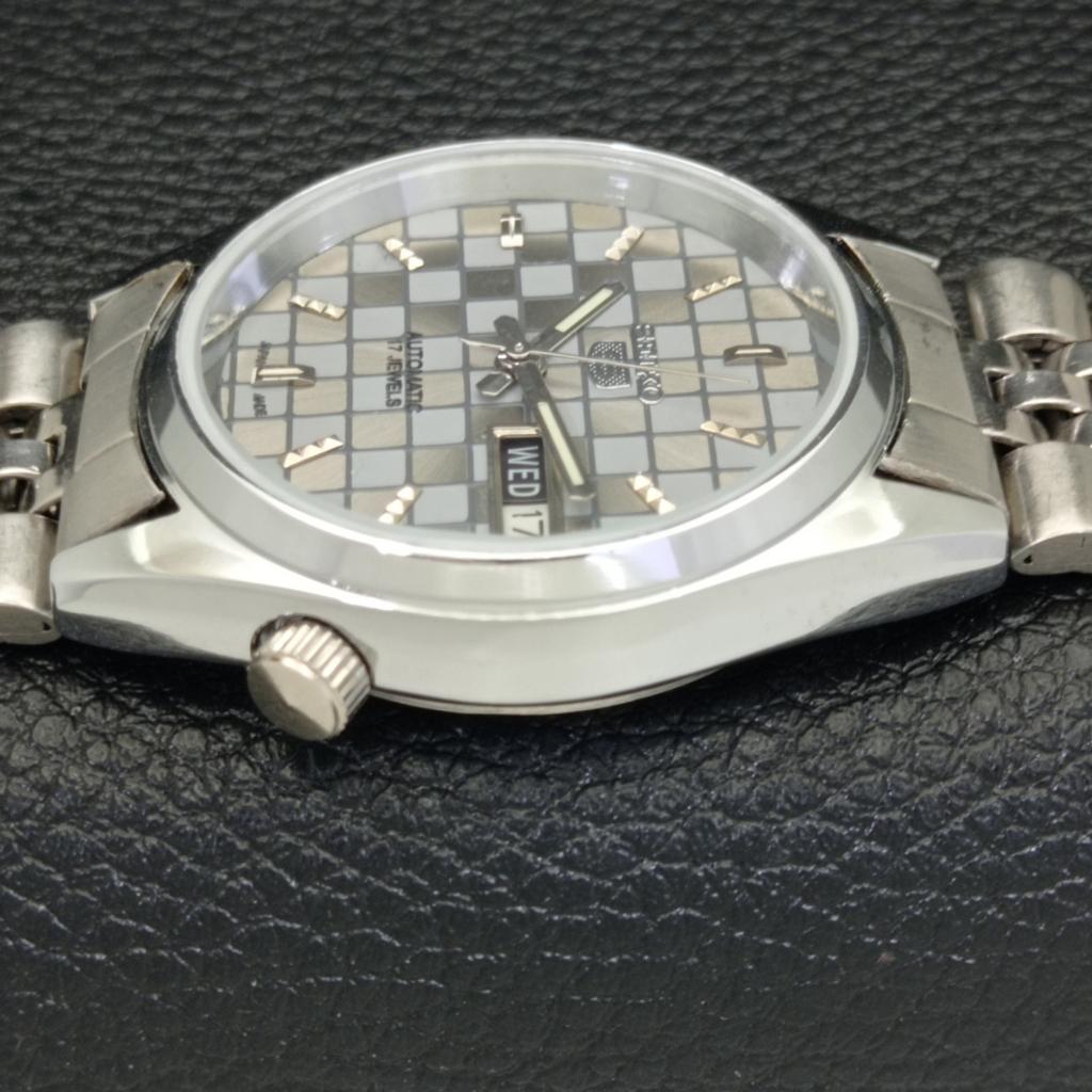 REFURBISHED SEIKO 5 AUTOMATIC MENS WATCH JAPAN MADE GREY DIAL CUSTOM a440138-2 QV90-a440138