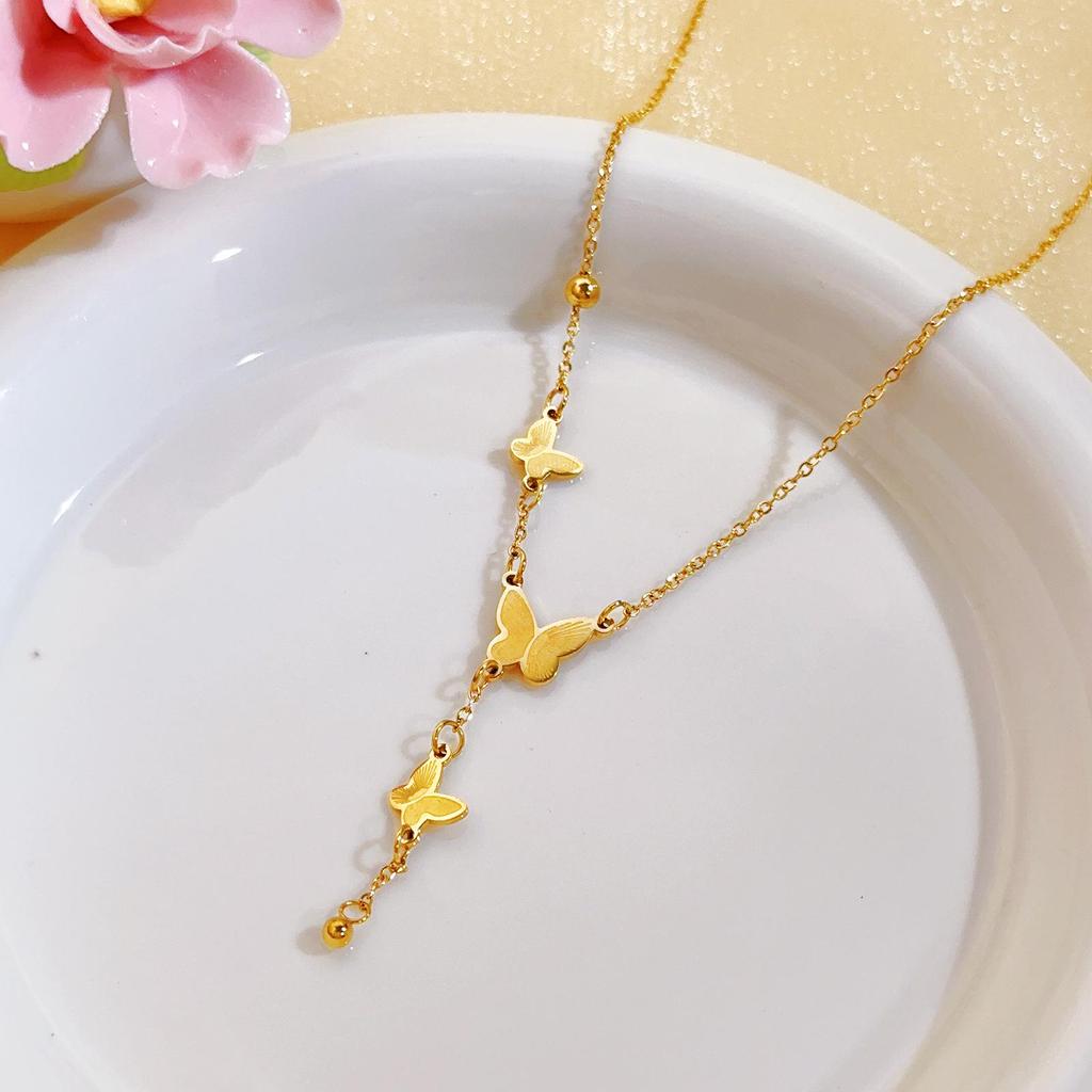 Złoty naszyjnik ze stali nierdzewnej: Elegancka, Wszechstronna, Nieblaknąca Biżuteria Damska