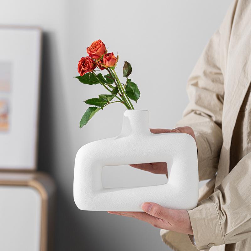 Special-Shaped Creative Flower Arrangement, Simple Ceramic Vase, High-End Home Desktop Decoration Ornament