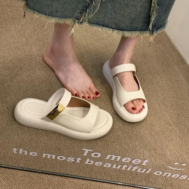 

Уличные одношаговые туфли на плоской подошве 35 бежевый