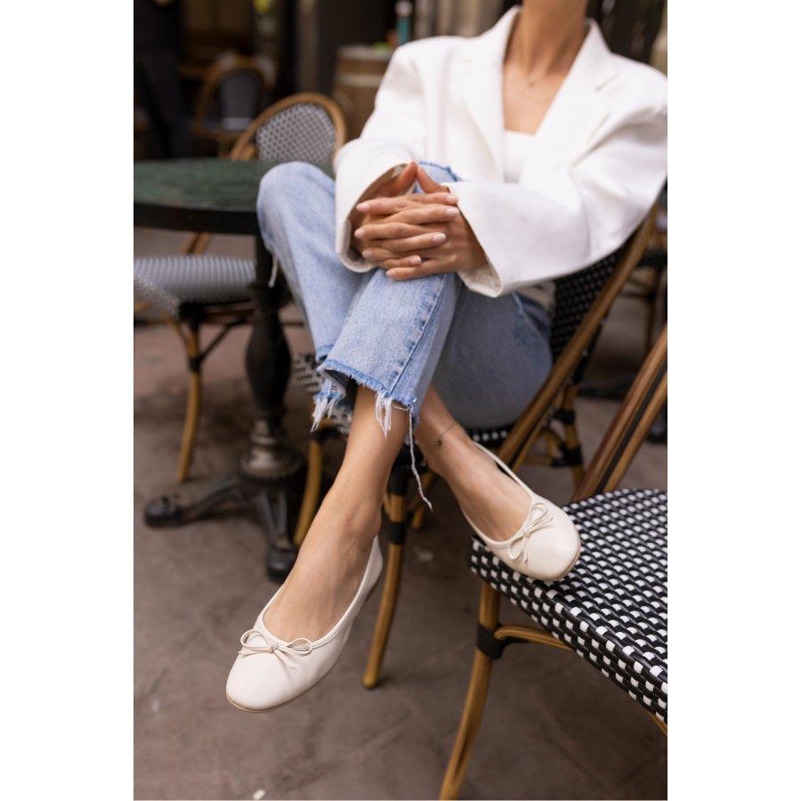 Pantofi plati de dama din piele naturala