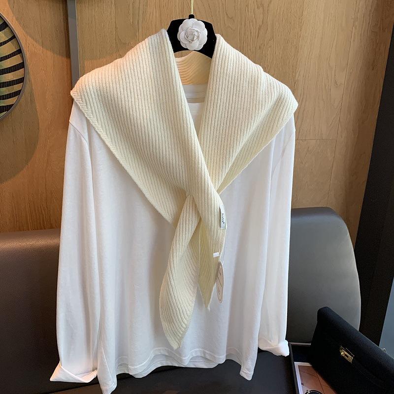  New Fashion Korea Styles Knitted Triangular Scarf Women Winter Warm Headscarf Shawl Sold Color Neckerchief Kerchief Hijab
