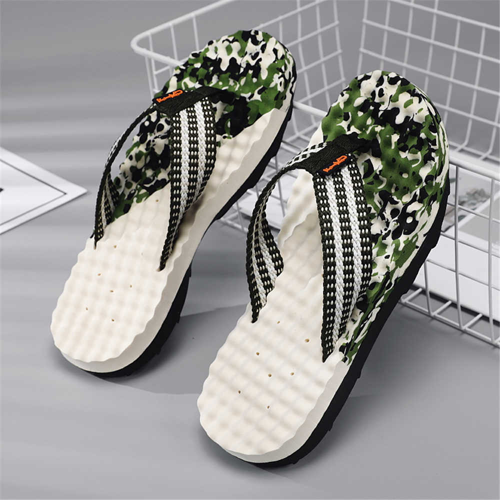 Fashion Dark Living Room Mans Sandal For The Beach Slippers Rubber Flip Flops For Shoes Black And White Sneakers Sports Items