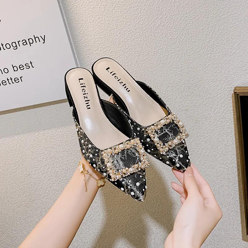 Summer New Shoes for Women Beautiful Slipper Pointed Toe Pearl Casual Sandals Girl Fashion Heels Mules Slides