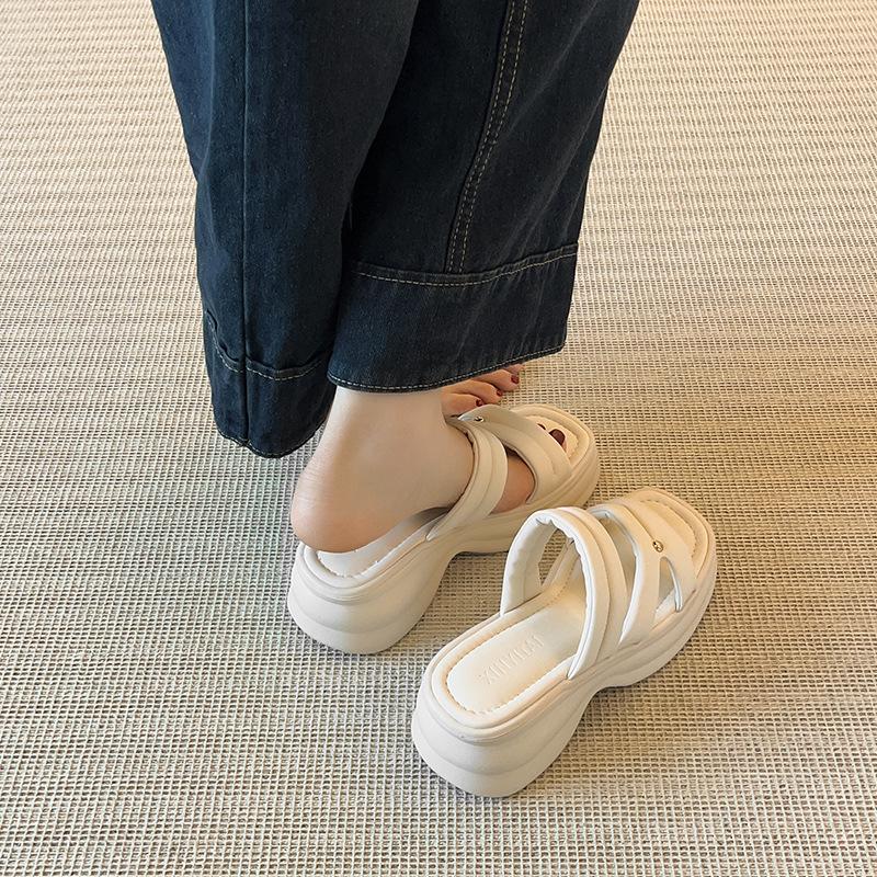 Great good to wear thick-soled cool slippers for women's summer new outer wear casual soft-soled sandals one-word soft-soled slippers