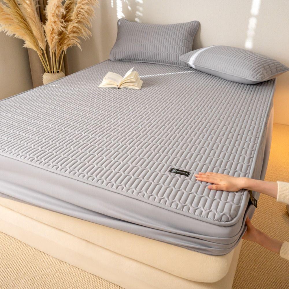 5FT/5.9FT Anti-Slip Mattress Cover Breathable Bedding Cover Durable Fitted Sheet  For All Seasons
