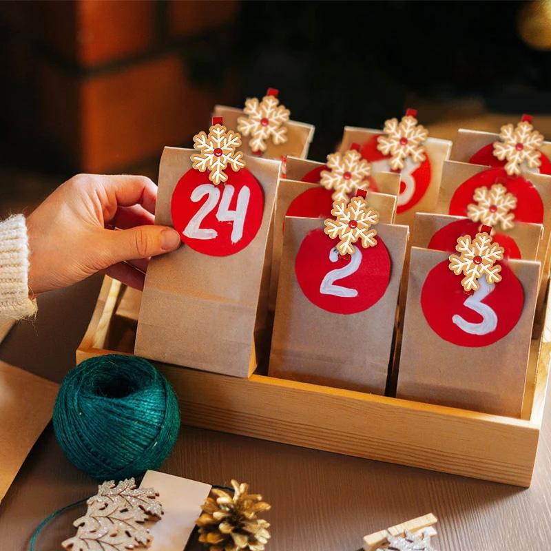 6PCS/SET Popular Christmas cartoon wooden clip with cute and exquisite decoration atmosphere