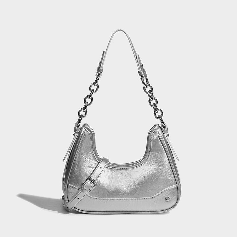 French Niche Underarm Bag Spring Summer Handbag Baguette Bag 2023 New Chain Shoulder Crossbody Bag Crescent Moon Women's Bag