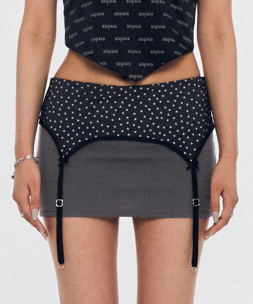Seullisiseu Garter Detail Low Rise Skirt (Black)