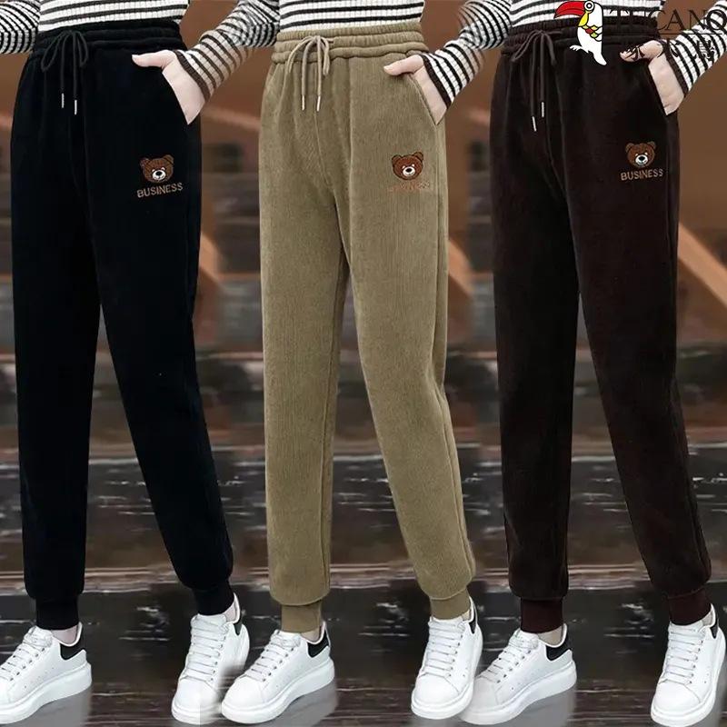

Зимние женские плюшевые брюки с вышивкой медведя, теплые повседневные вельветовые эластичные прямые брюки с высокой талией и карманами, однотонные брюки