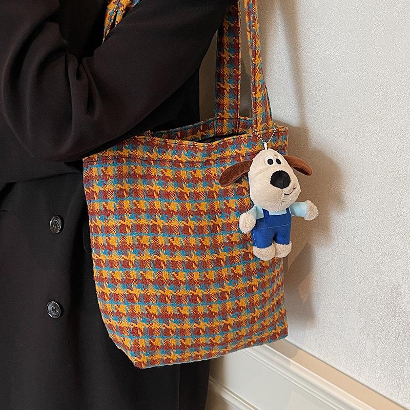 Retro Ins Casual Plaid Shoulder Bag New Bag Women's Simple Fashion Fashion Autumn and Winter Bucket Bag