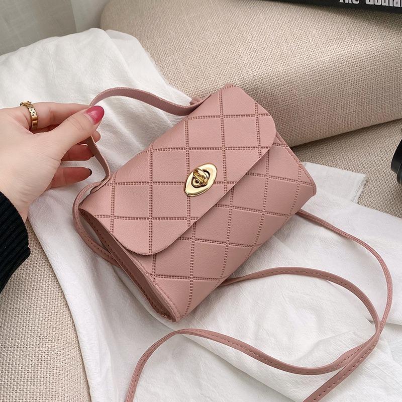 Rhombus Shoulder Women's Bag Women's Versatile Fashion Simple Messenger Portable Small Square Bag