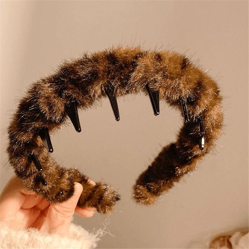 Korean Retro Leopard Print Plush Headband With Teeth Anti Slip Face Washing Makeup Hair Hoop Autumn Winter Women Hair Decor