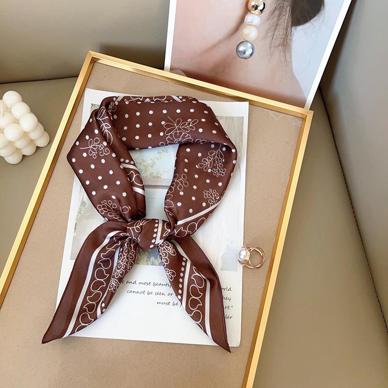 Korean Atmosphere Simulation Silk Printing Silk Scarf Square Scarf Women's Literary and Versatile Silk Scarf Neck High-end Small Scarf