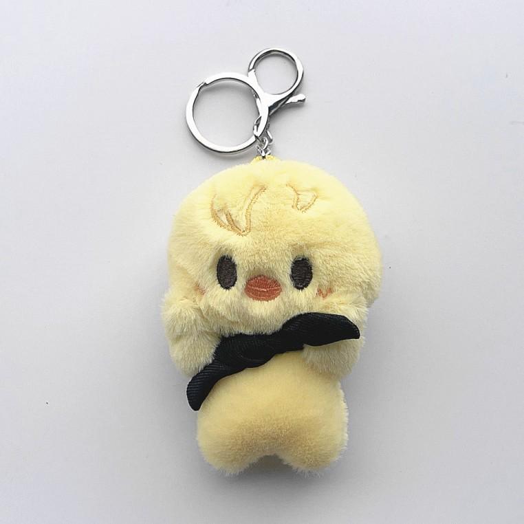 Stray Kids Children'S Plush Keychain Magnetic Suction Face Holding Pilot Doll Shawl Scarf Pendant Children'S Toy Gift