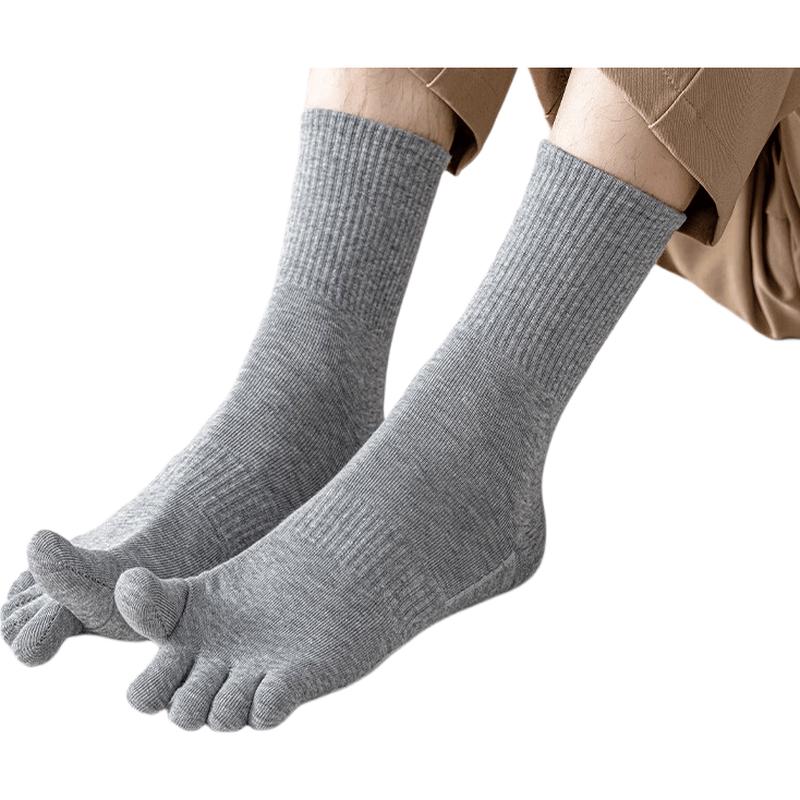 Men s Athletic Anti-Odor Five-Toe Socks One Size