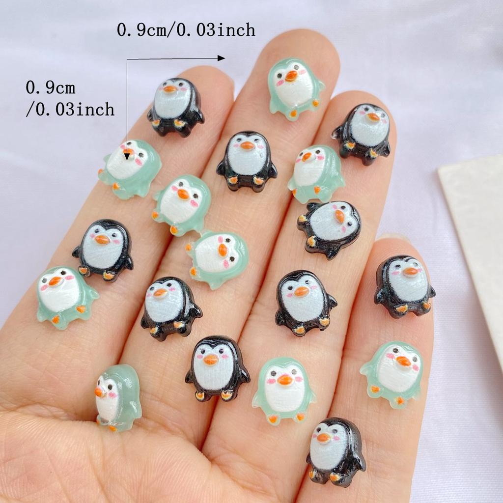 50Pcs New Cute Resin Mini Penguin Kawaii Girl Heart Decorative Accessories Super High Face Value Nail Decoration