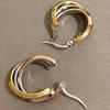 1 para kolczyków Hoop dla kobiet Rock Gold & Silver Color Twisted Triple Ring Dangle Earrings Dwukolorowa pętla na ucho Party Club Vacation Jewelry Gifts