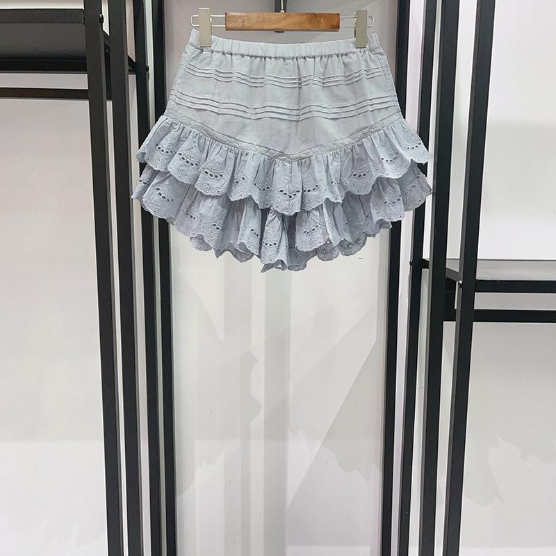 

2026 French Spring/Summer Niche Fashion: Floral Lace Lantern Sleeve Blouse & Ruffle Skirt Pants Large