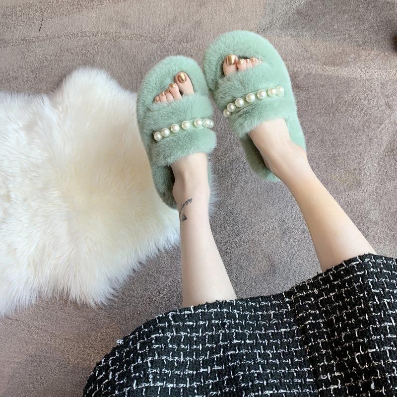 Mao Mao slippers women wear autumn and winter cute pearl rabbit plush home word cotton drag tide