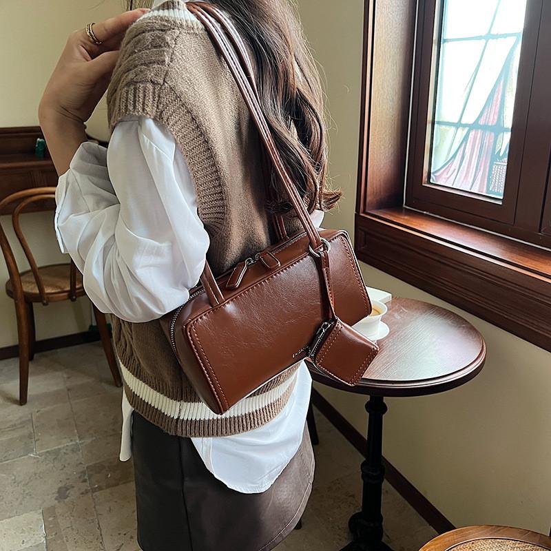 Pu Small Crossbody Bag For Women With Fashionable Stitching And Spacious Interior For Daily Use