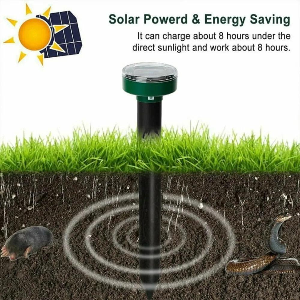 Solar Ultrasonic Rat Repellent Built-in Buzzer Outdoor Ultrasonic Garden Lawn LED Electronic Breeding Snake Repellent