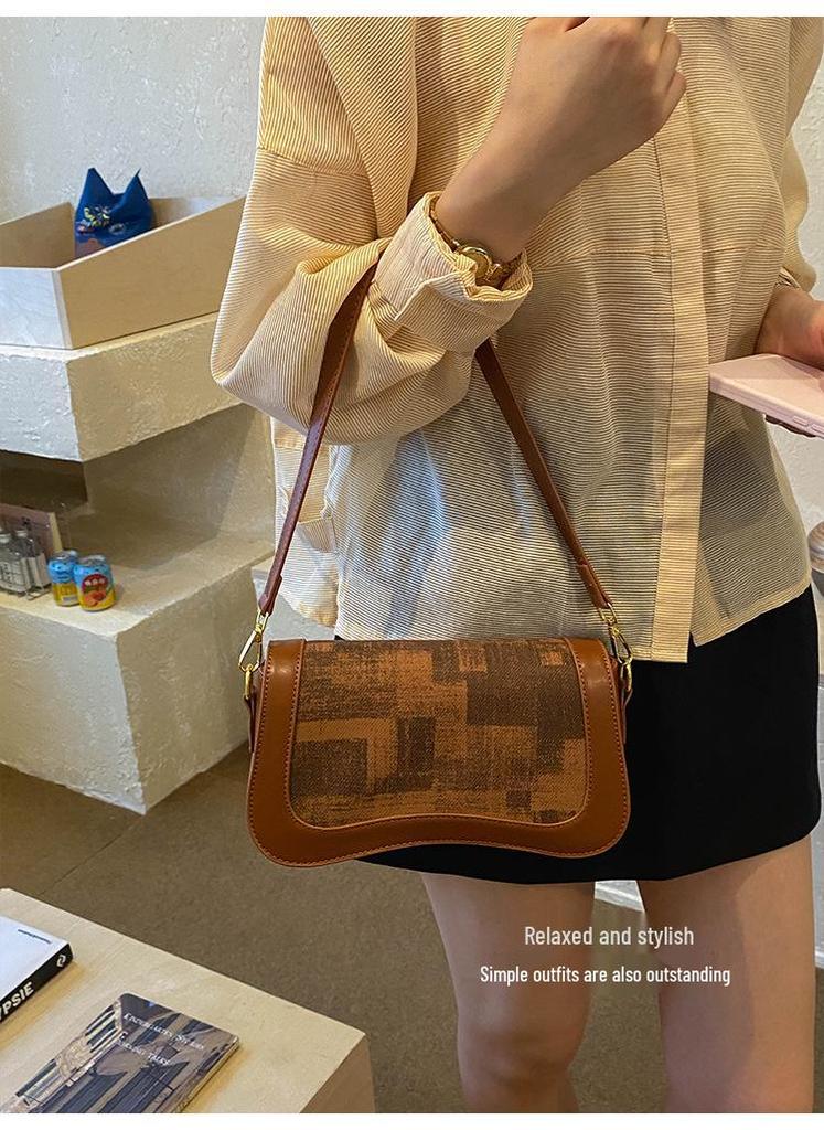 2026 Summer French Fashion Women's Versatile Crossbody Shoulder Bag - Elegant and Trendy