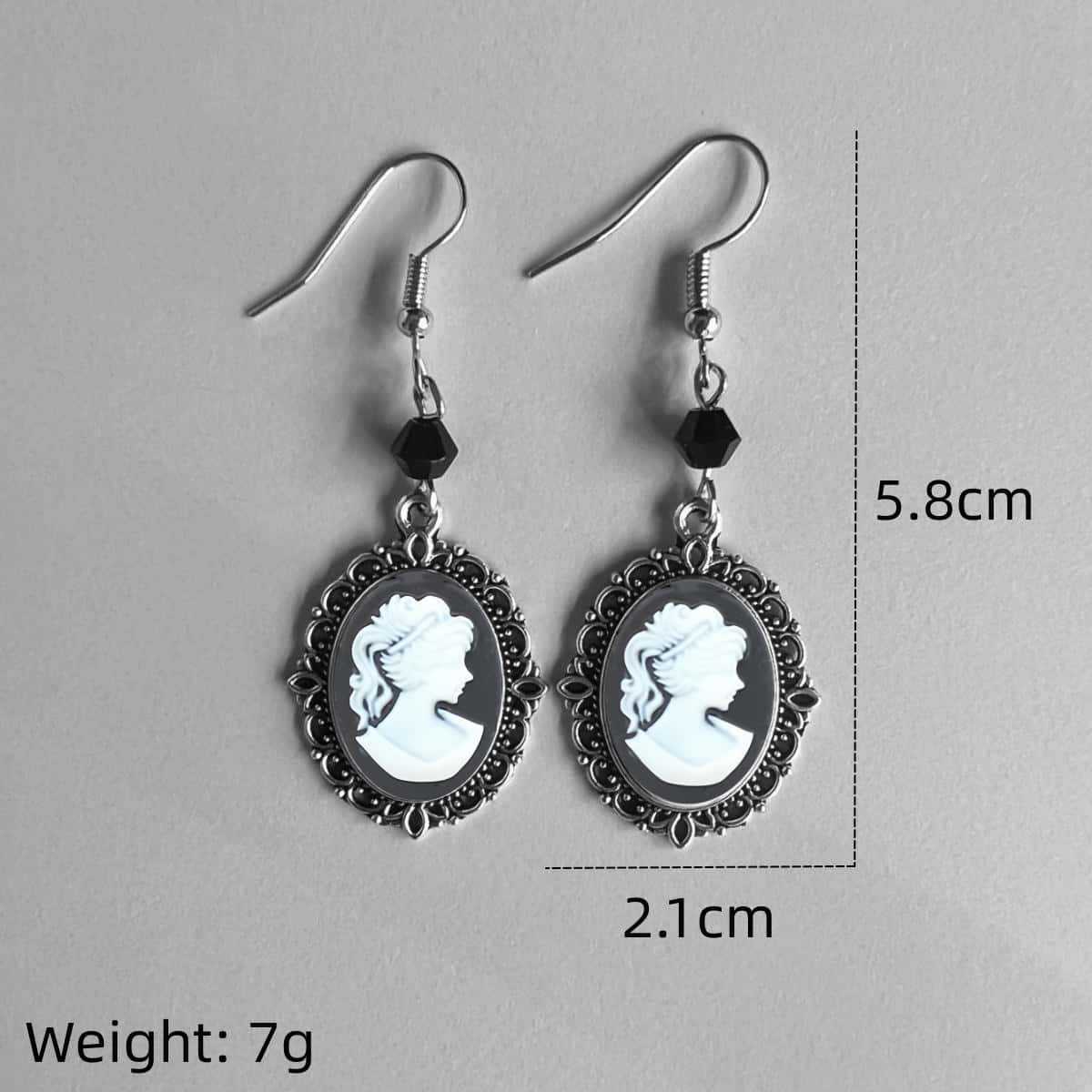 

Gothic Retro Oval Filigree Frame Cameo Lady Profile Dangle Earrings for Women Victorian Drop Earring Jewelry Party Wedding Gift